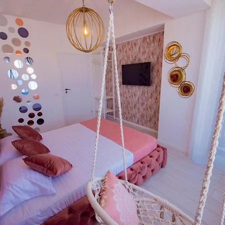 Summerland Luxury Velvet Front Sea View * Mamaia