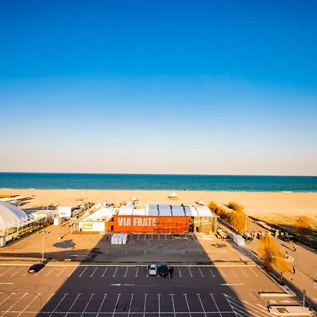 Summerland Luxury Velvet Front Sea View * Mamaia