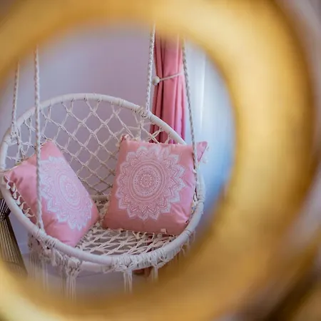 Summerland Luxury Velvet Front Sea View