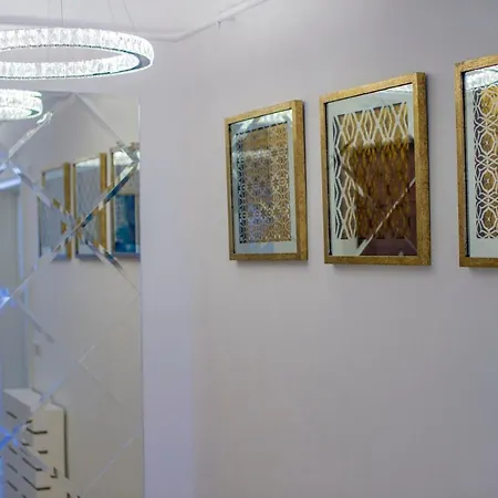 Summerland Luxury Velvet Front Sea View *