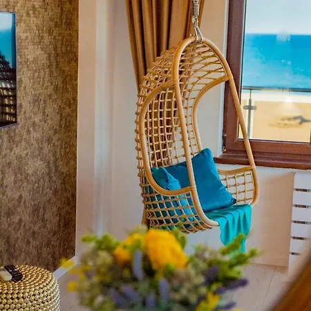 Summerland Luxury Velvet Front Sea View *
