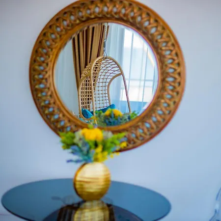 Apartment Summerland Luxury Velvet Front Sea View