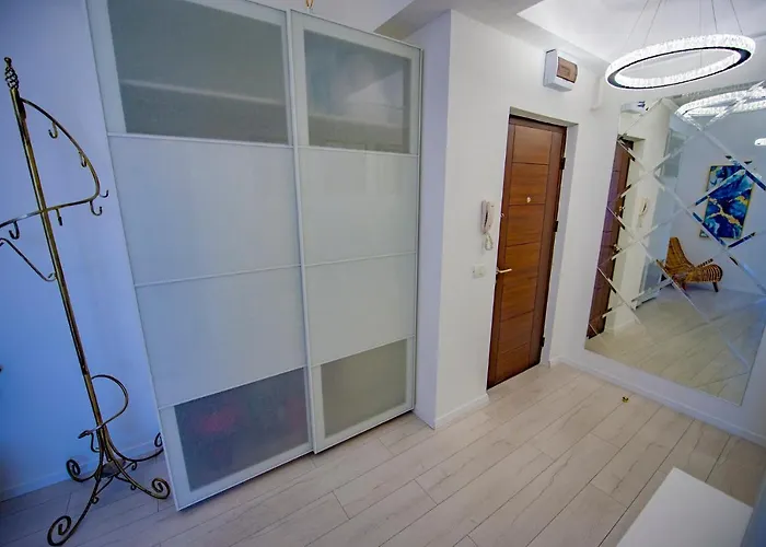 Summerland Luxury Velvet Front Sea View *