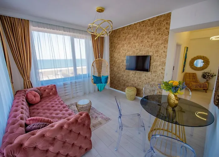 Summerland Luxury Velvet Front Sea View Mamaia