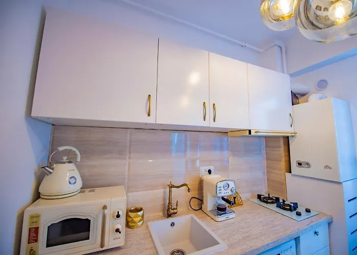 Apartment Summerland Luxury Velvet Front Sea View Mamaia