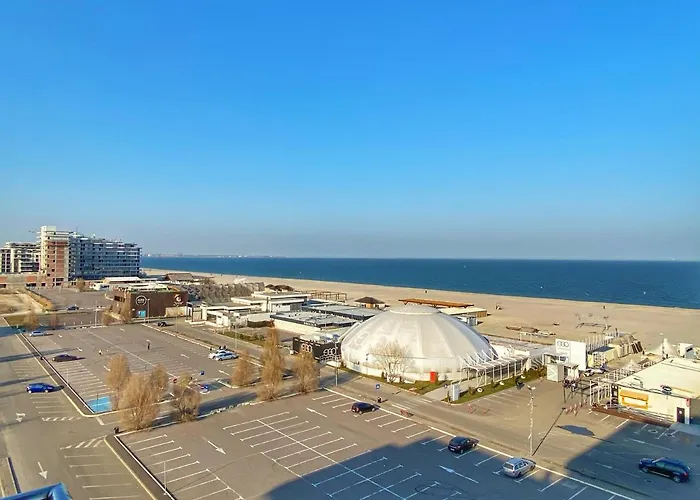 Summerland Luxury Velvet Front Sea View *